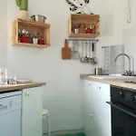 Casa Oroela *